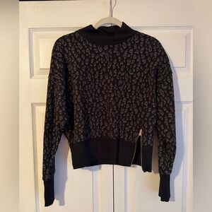 Old Navy Black & Gray Leopard Print Sweater